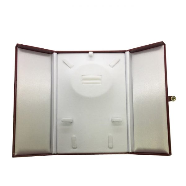 Large Premium Red Leatherette Multi Purpose Set Gift Box. Dim 140(w) x 200(d) x 30mm(h).