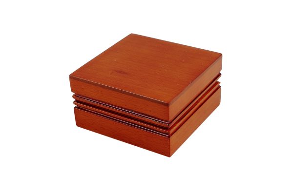 Premium Wooden Large Earring or necklace and Pendant Gift Box - Dim 85w x 85d x 40mm(h).