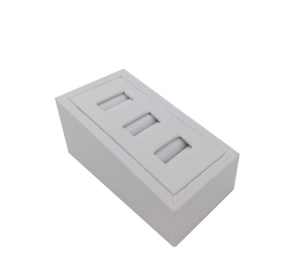 Raised Rectangular Triple Ring Display In White Leatherette. Dim 50(w) x 95(d) x 40mm(h)