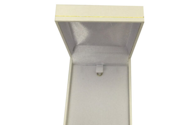 X24 Trade Box of Premium White Leatherette Look Earring and Pendant Gift Box. Dim 64(w) x 82(d) x 25mm(h).