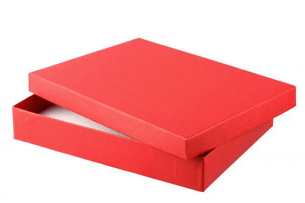 Pack of 6 Red Set Gift Boxes 130mm(W) x 180mm(L) x 30mm(H).